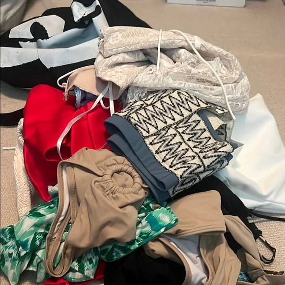 Mixed clothes - Picture 2 of 2